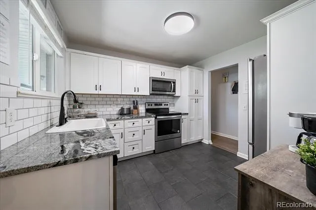 9530 W 53rd Avenue Arvada, CO 80002