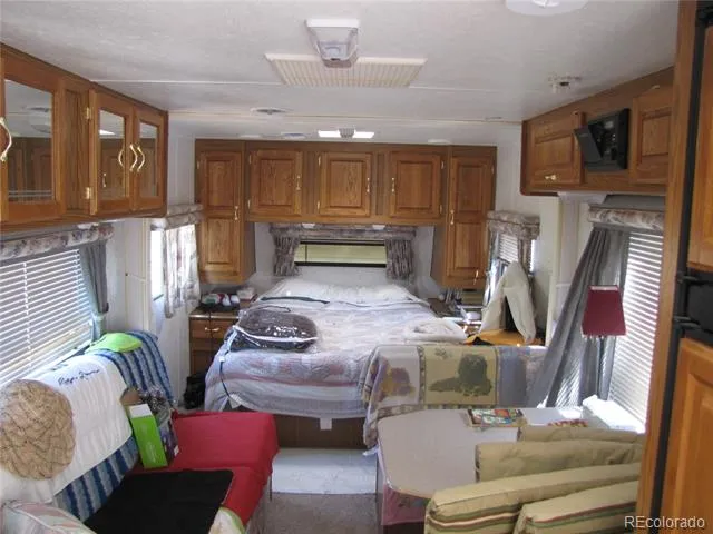 594 Lantern Loop Hartsel, CO 80449