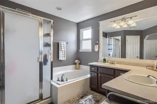 2366 S Genoa Street Aurora, CO 80013
