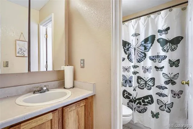 2366 S Genoa Street Aurora, CO 80013