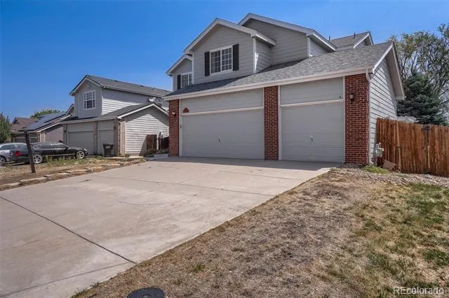 2366 S Genoa Street Aurora, CO 80013