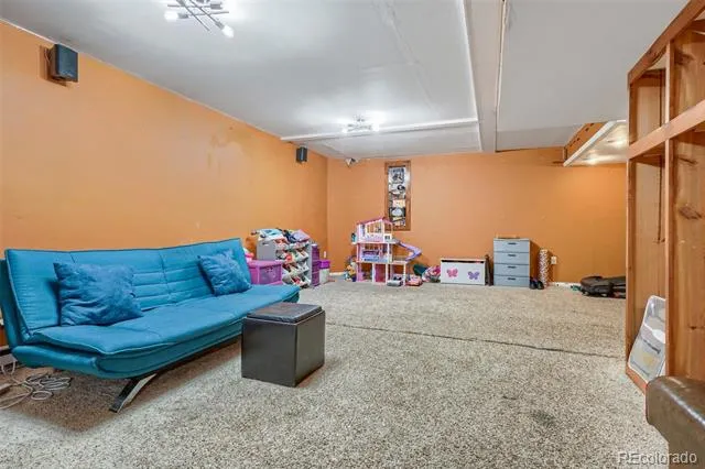 2366 S Genoa Street Aurora, CO 80013