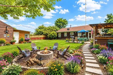15335 Arapahoe Drive