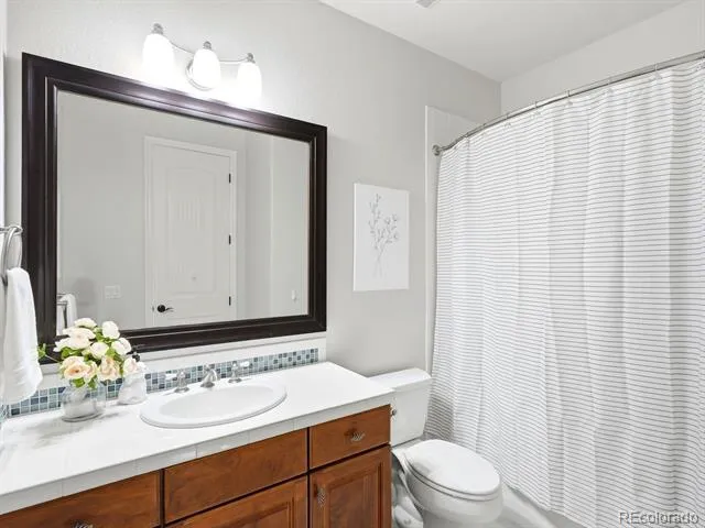 10523 Morningdew Court Highlands Ranch, CO 80126