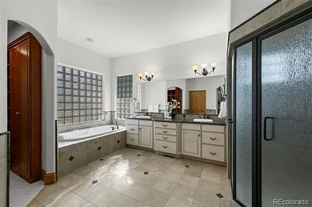 905 E 14th Way Broomfield, CO 80020