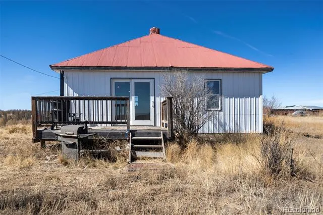 10573 County Road 165 Matheson, CO 80830