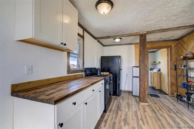 10573 County Road 165 Matheson, CO 80830