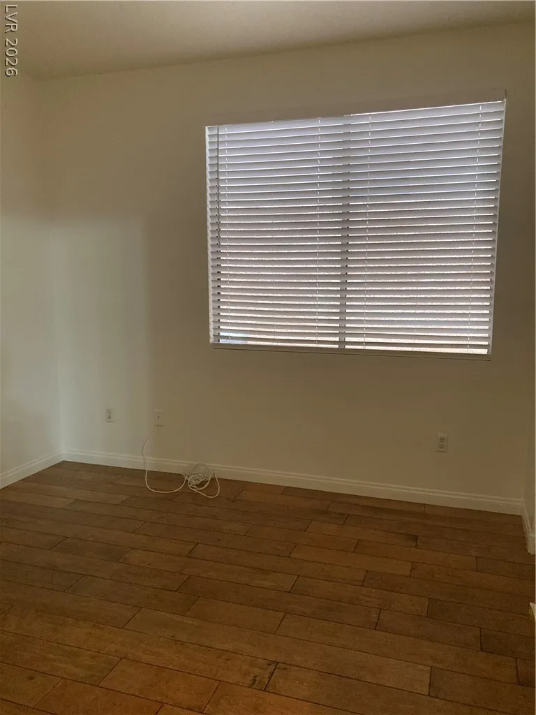 8877 Waltzing Waters Court Las Vegas, NV 89147