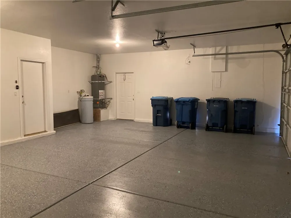 8877 Waltzing Waters Court Las Vegas, NV 89147