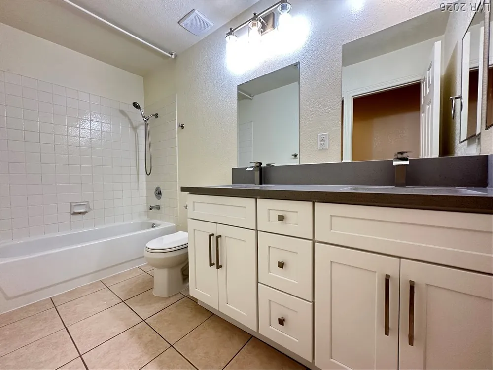 3822 Flickering Star Drive Las Vegas, NV 89103