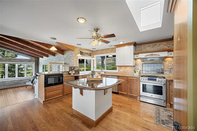 8475 Red Spring Valley Road Colorado Springs, CO 80919
