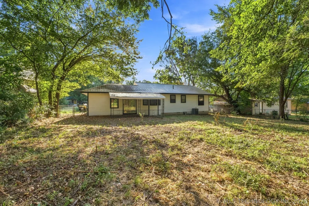 426 S Fairland Avenue Coweta, OK 74429