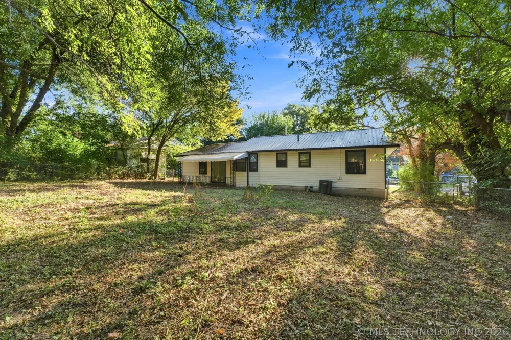 426 S Fairland Avenue Coweta, OK 74429