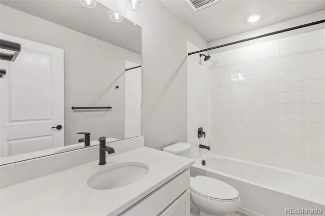 21041 E 63rd Drive Aurora, CO 80019