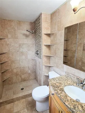 5035 S Dunkirk Way Aurora, CO 80015