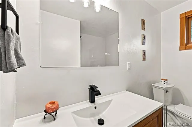 5402 E Warren Avenue Denver, CO 80222