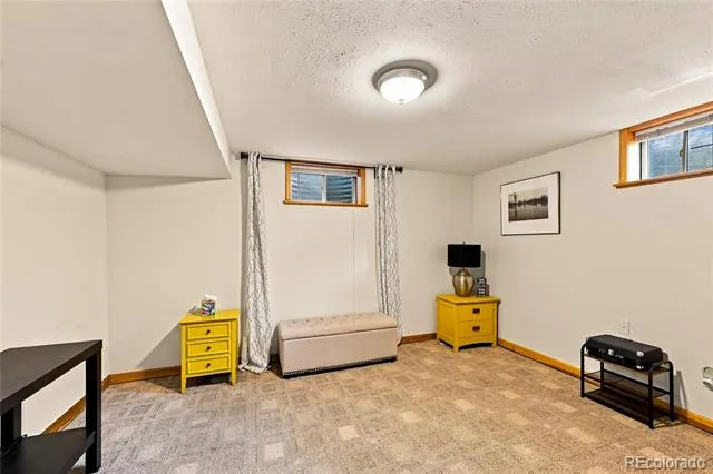 5402 E Warren Avenue Denver, CO 80222