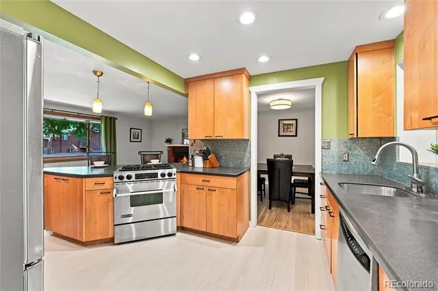 5402 E Warren Avenue Denver, CO 80222