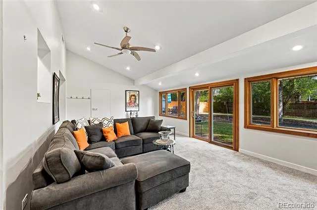 5402 E Warren Avenue Denver, CO 80222
