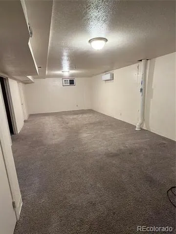1093 S Holland Street Lakewood, CO 80226
