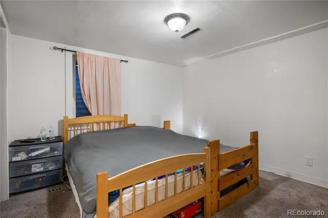1093 S Holland Street Lakewood, CO 80226