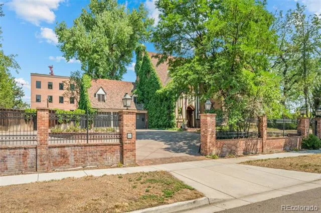 100 Gaylord Street Denver, CO 80206