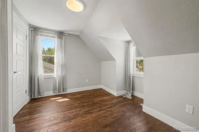 1870 W Beekman Place Denver, CO 80221