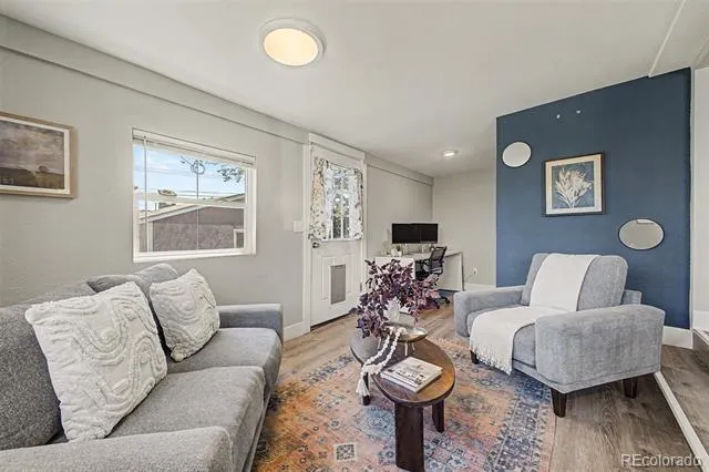 1870 W Beekman Place Denver, CO 80221