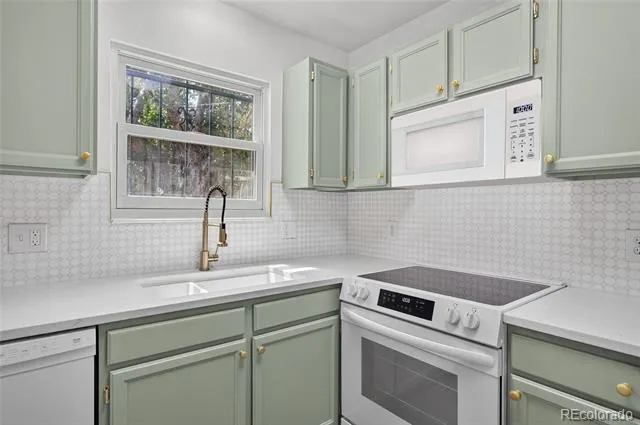 5404 W 17th Avenue Denver, CO 80214