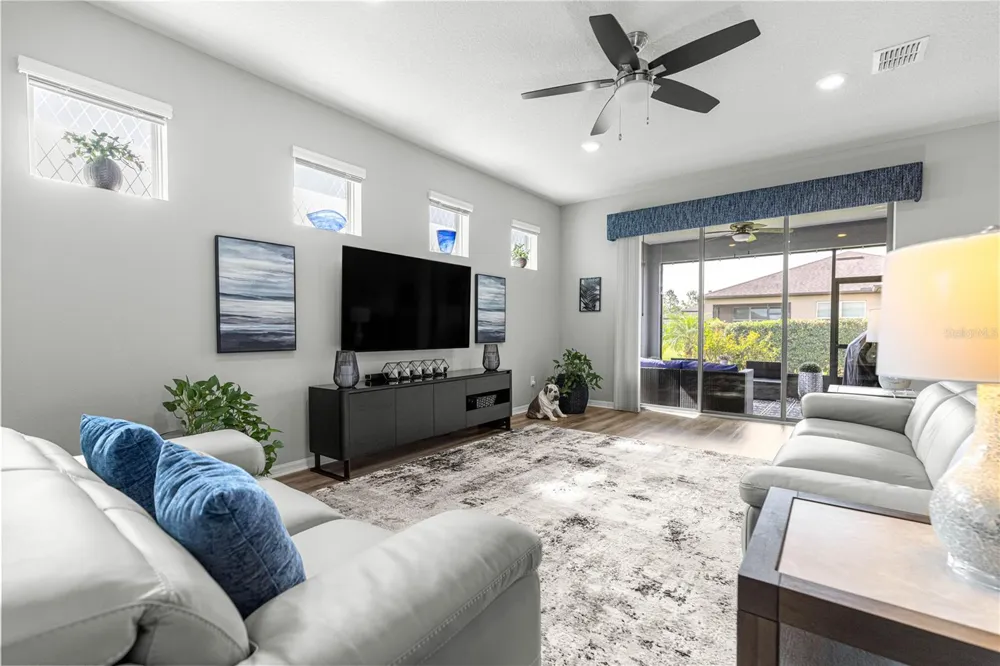 9562 SW 63RD LOOP ocala, FL 34481