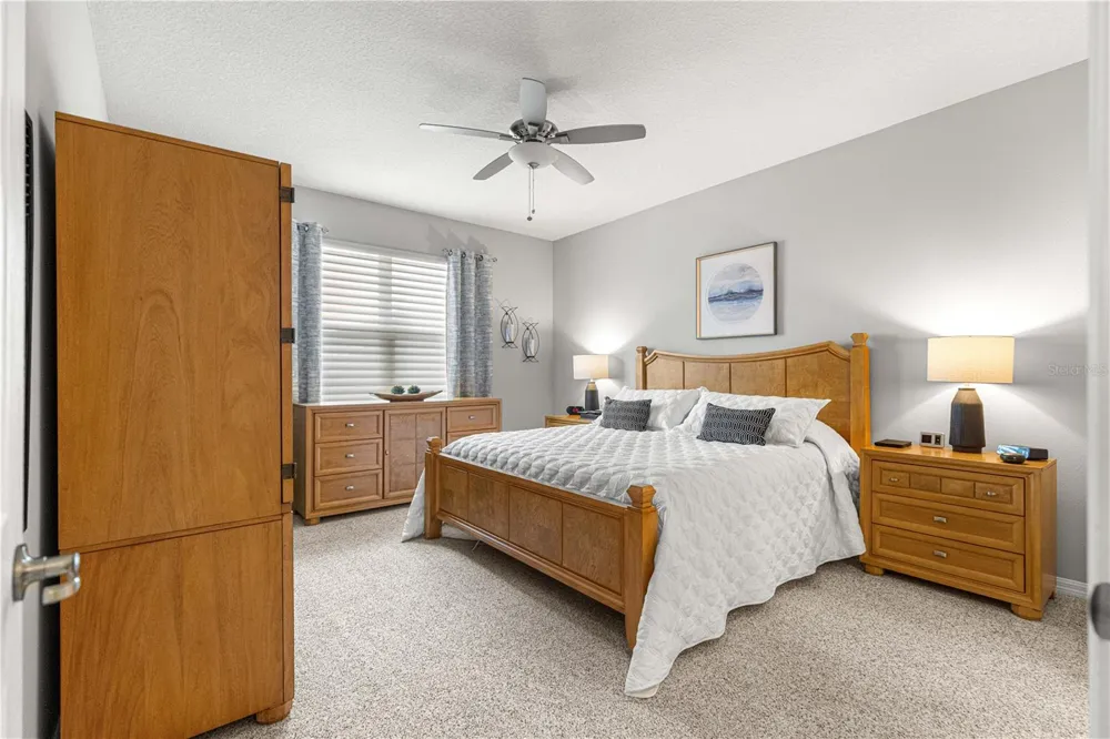 9562 SW 63RD LOOP ocala, FL 34481