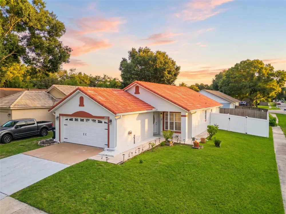 8785 FOLEY DRIVE Orlando, FL 32825
