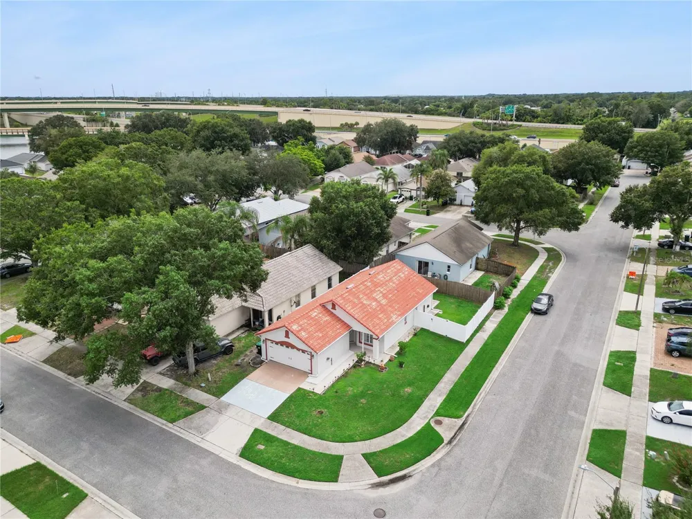 8785 FOLEY DRIVE Orlando, FL 32825
