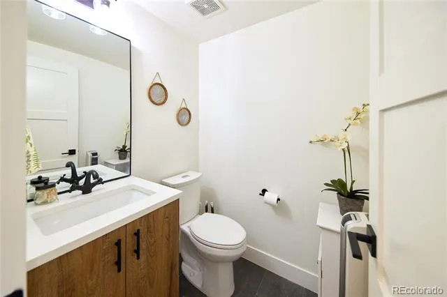3725 Vallejo Street Denver, CO 80211