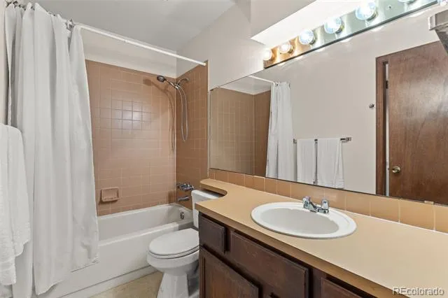 2913 Eindborough Drive Fort Collins, CO 80525