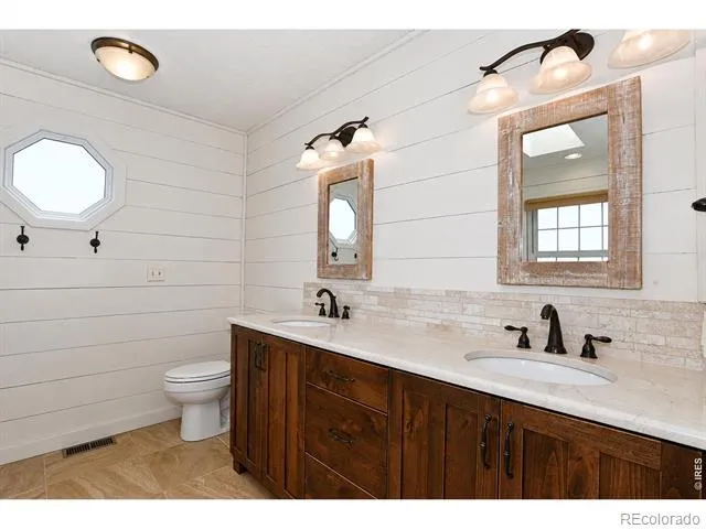 2453 Cameo Court Loveland, CO 80538