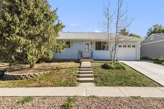 4002 Shelley Avenue Colorado Springs, CO 80910