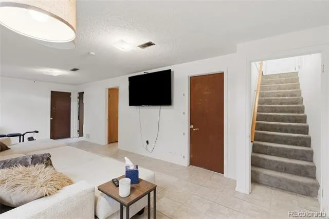 4002 Shelley Avenue Colorado Springs, CO 80910