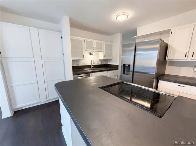13771 W Warren Drive Lakewood, CO 80228