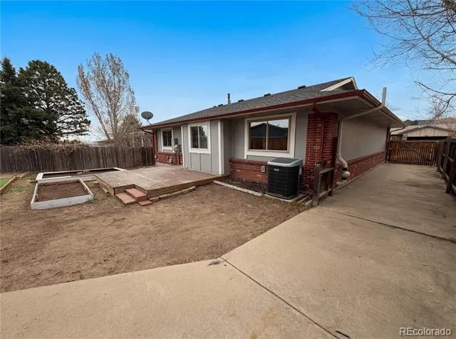 13771 W Warren Drive Lakewood, CO 80228