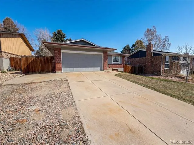 13771 W Warren Drive Lakewood, CO 80228