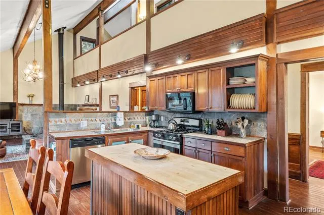 2222 Lions Lane Tabernash, CO 80478