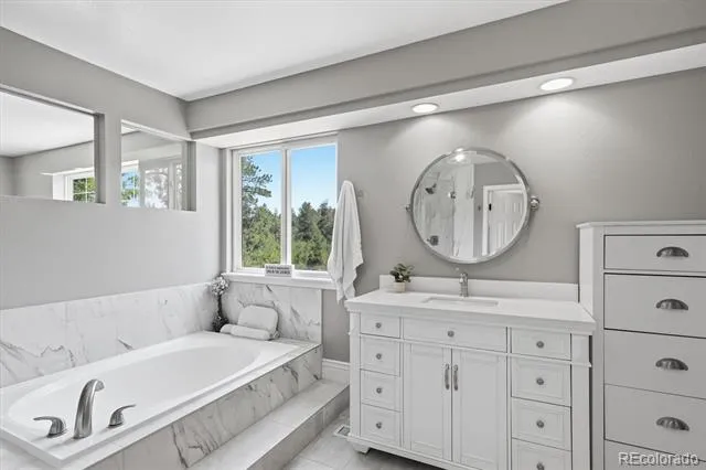 1614 Gore Drive Larkspur, CO 80118