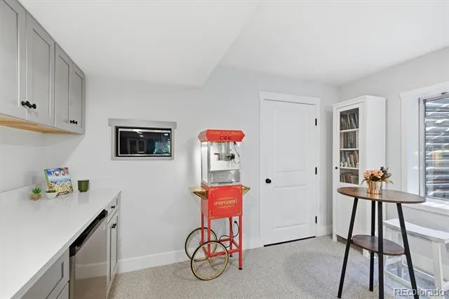 1614 Gore Drive Larkspur, CO 80118