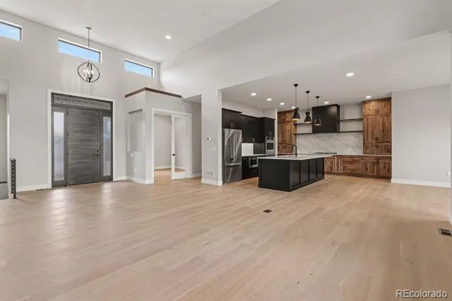 5276 Flora Way Arvada, CO 80002