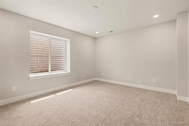 5276 Flora Way Arvada, CO 80002