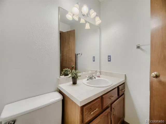 2835 W Davies Drive Littleton, CO 80120