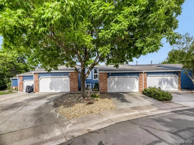2835 W Davies Drive Littleton, CO 80120