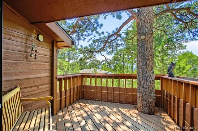 23925 Currant Drive Golden, CO 80401