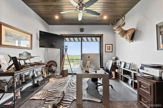 15295 E Cherry Creek Road Larkspur, CO 80118